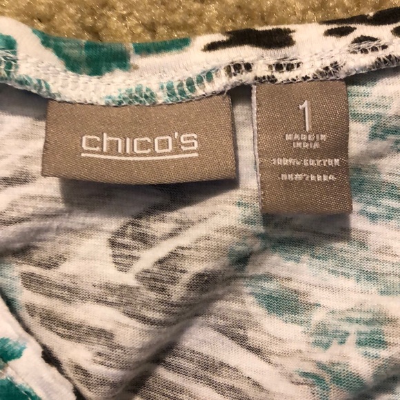 Chico’s top size 1 (M - 8) - Picture 4 of 5